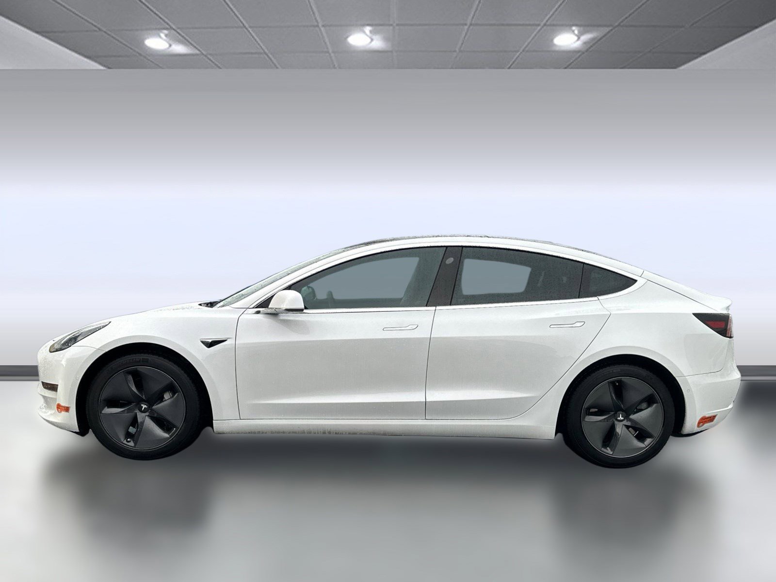 2019 Tesla Model 3 Long Range photo 3