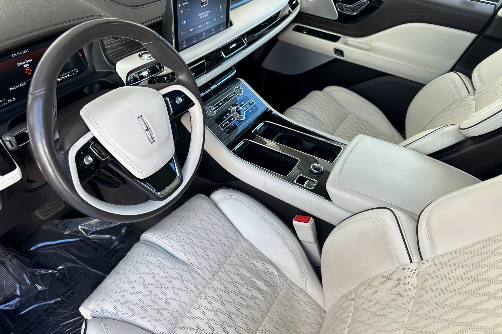 2022 Lincoln Aviator Black Label photo 4