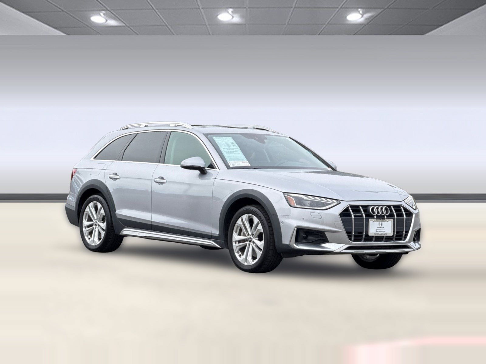 A4 Allroad 45 Premium Wagon