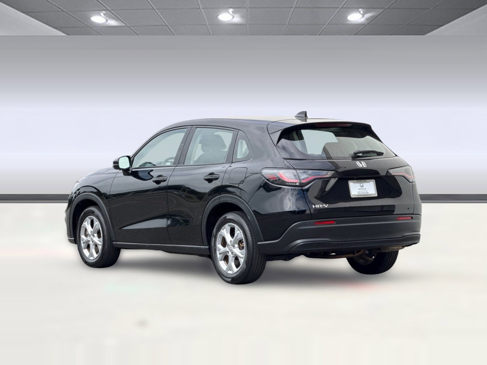 2023 Honda HR-V LX 2WD photo 2