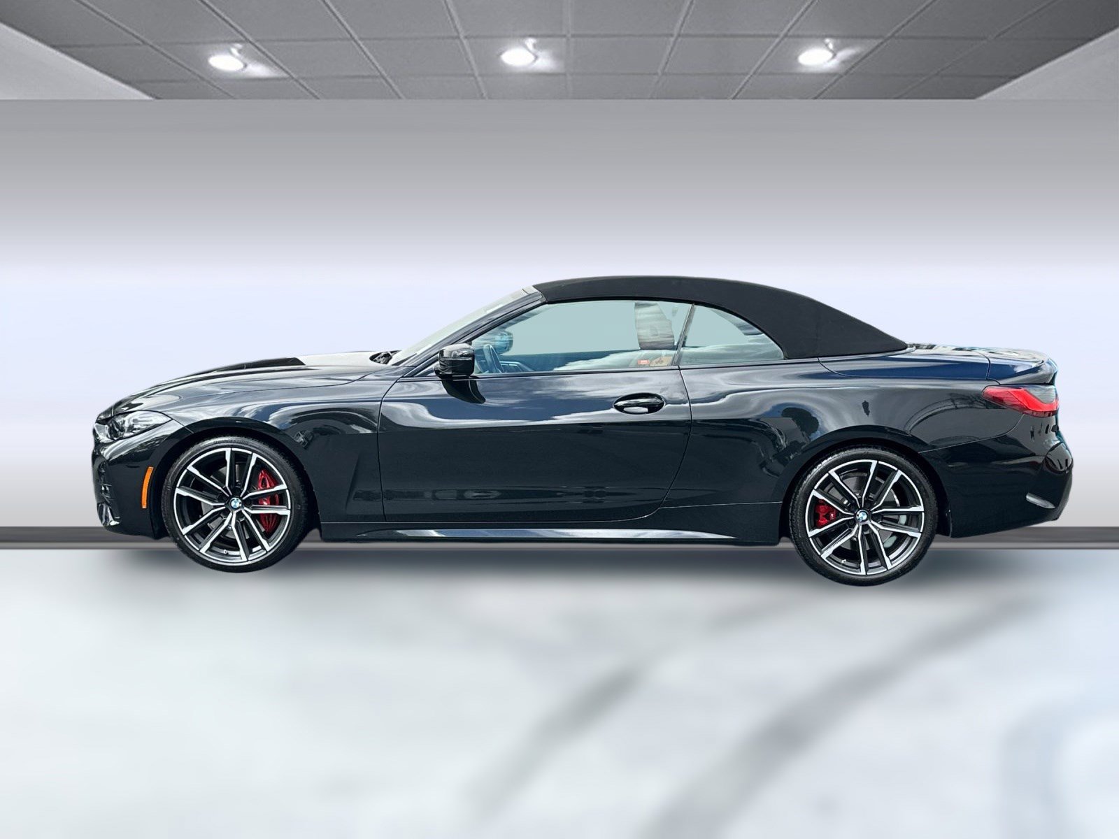 2023 Bmw 430i Convertible photo 2
