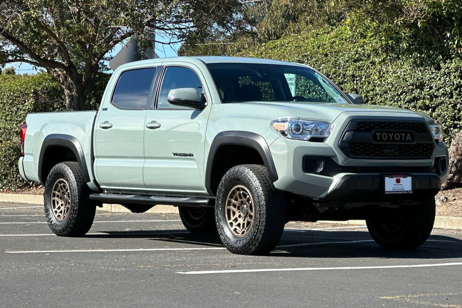 Used 2022 Toyota Tacoma SR5 with VIN 3TYCZ5AN0NT103647 for sale in Colma, CA