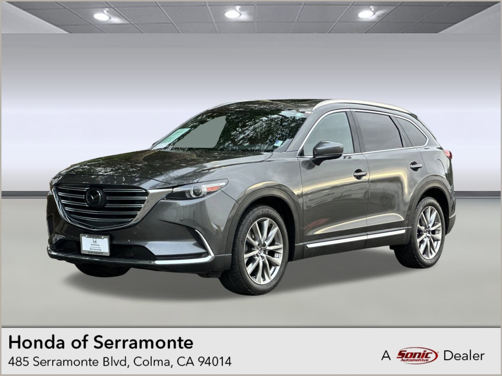 2018 Mazda CX-9 Signature photo 2