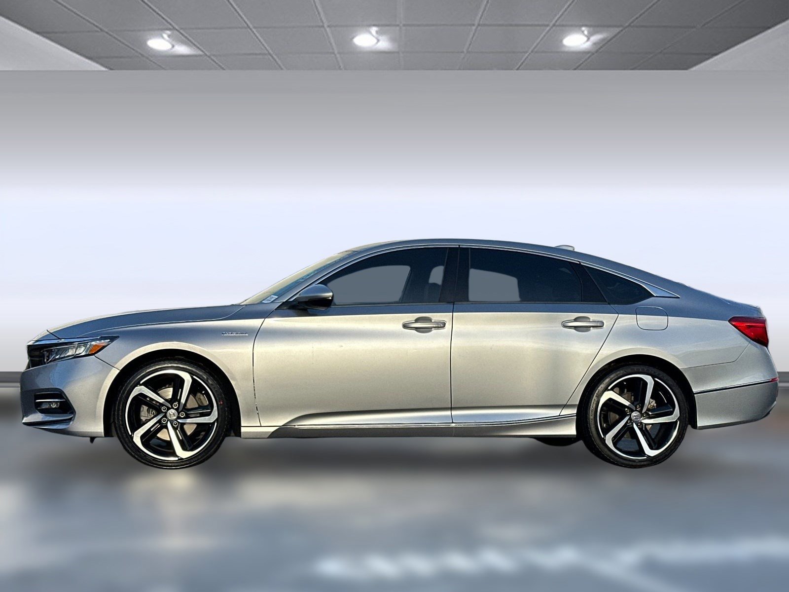 2018 Honda Accord Hybrid EX-L photo 2