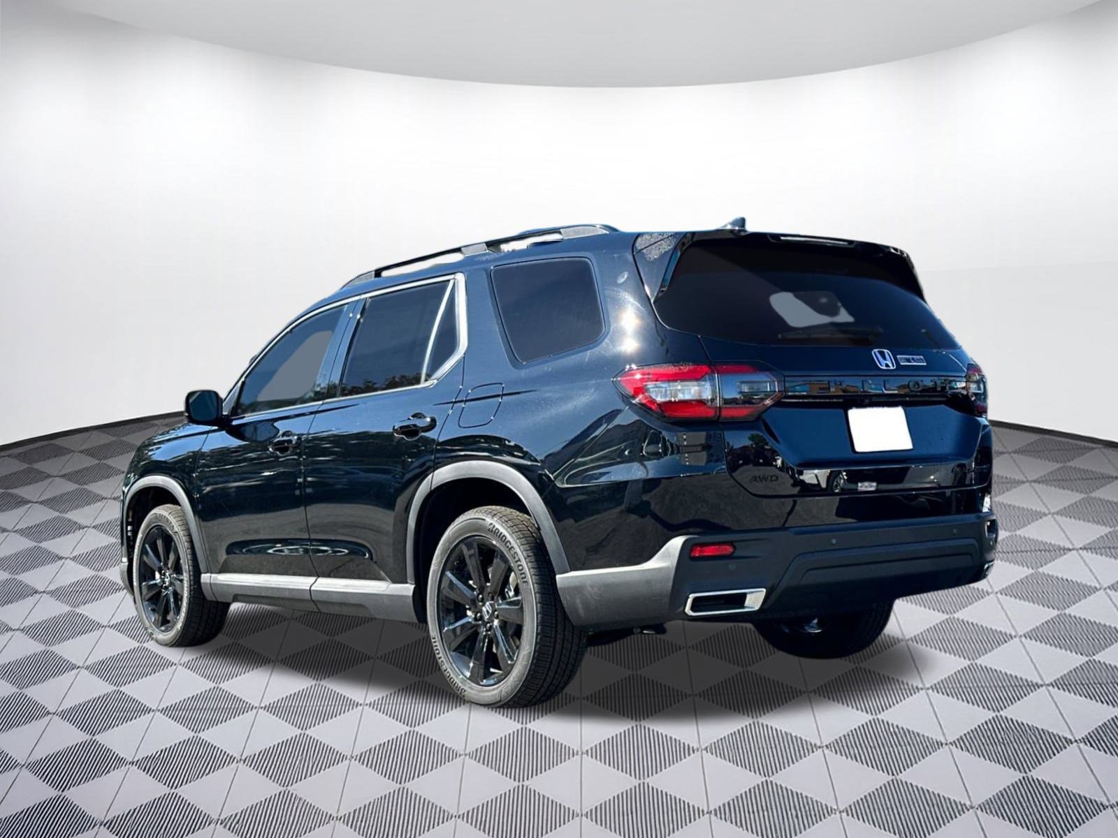 2025 Honda Pilot Black Edition photo 2