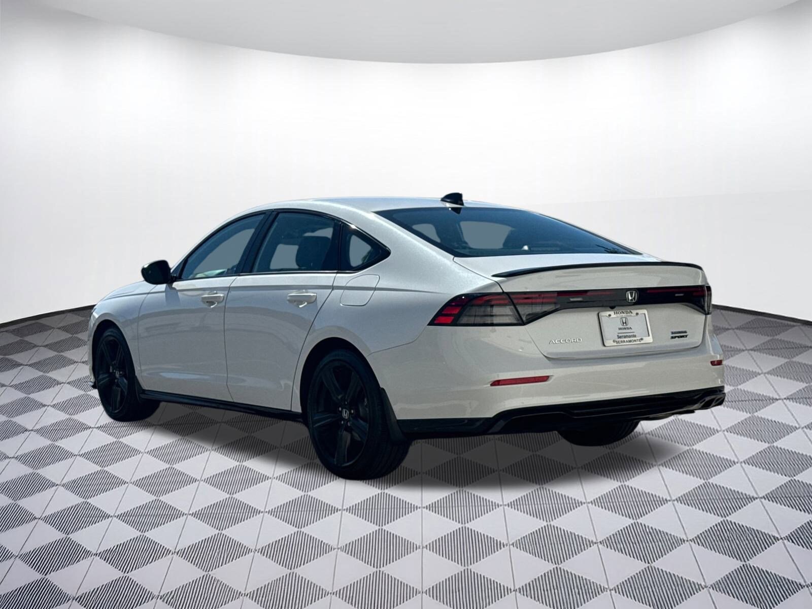 2024 Honda Accord Hybrid Sport-L photo 3