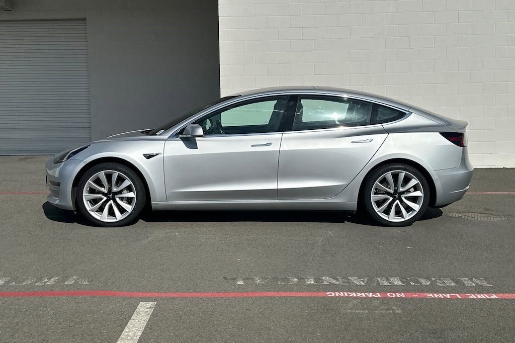 Used 2018 Tesla Model 3 Long Range Sedan