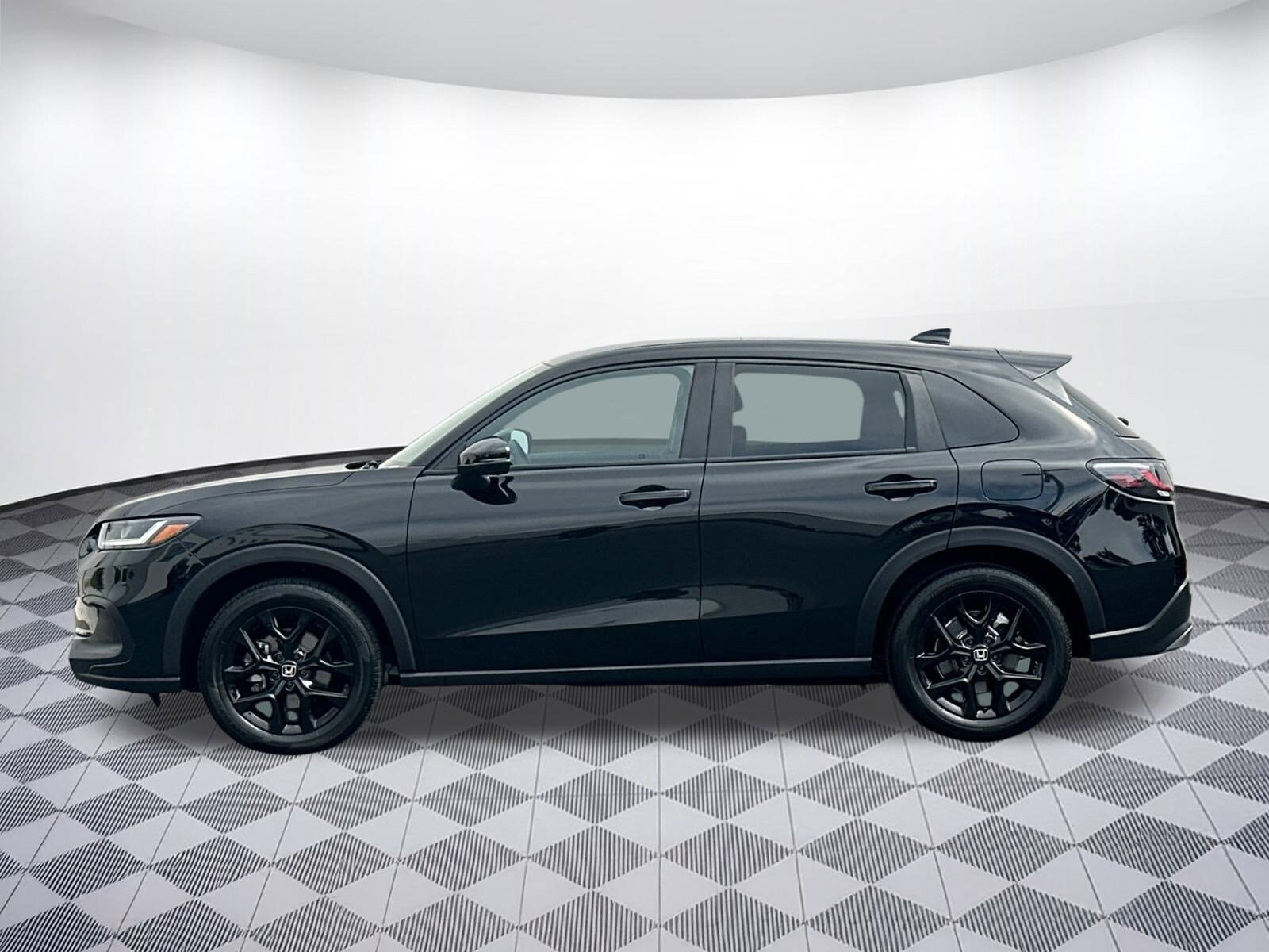 2025 Honda HR-V Sport photo 2