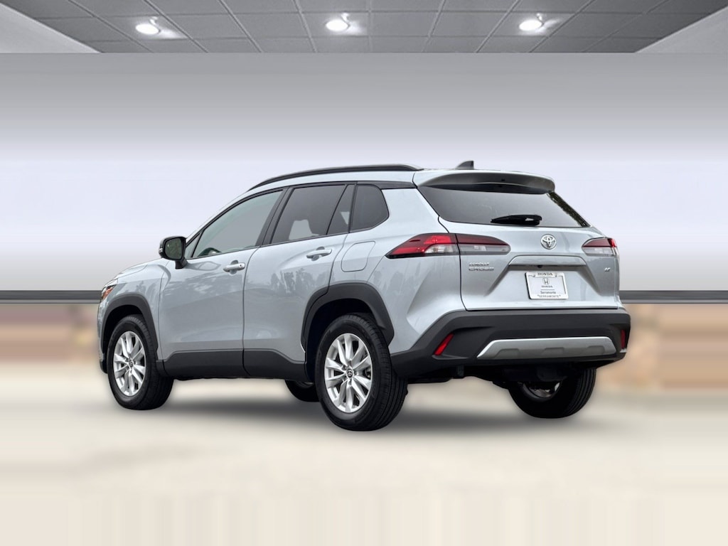 Used 2026 Toyota Corolla Cross LE SUV