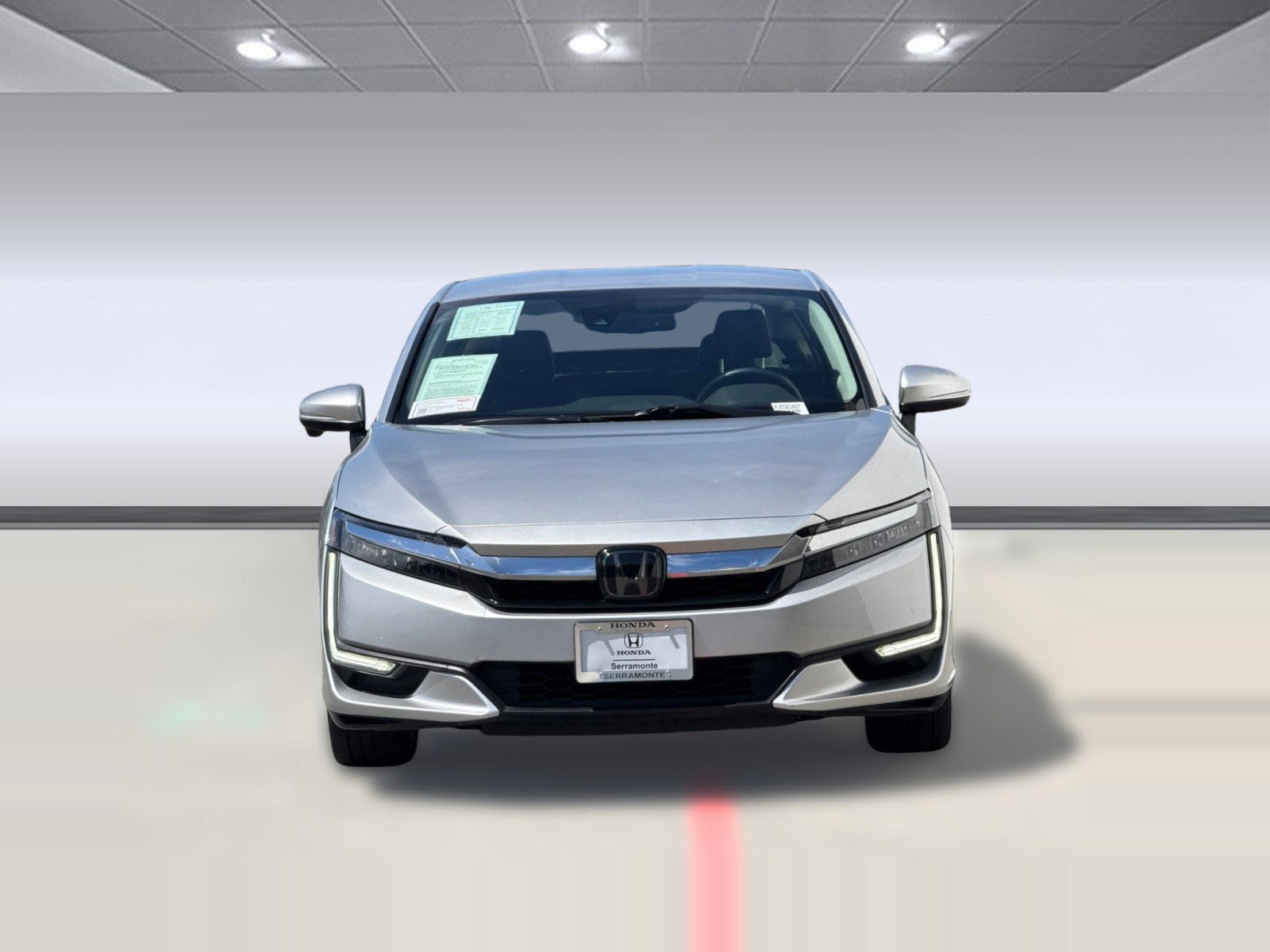 2018 Honda Clarity Plug-In Hybrid Touring photo 5
