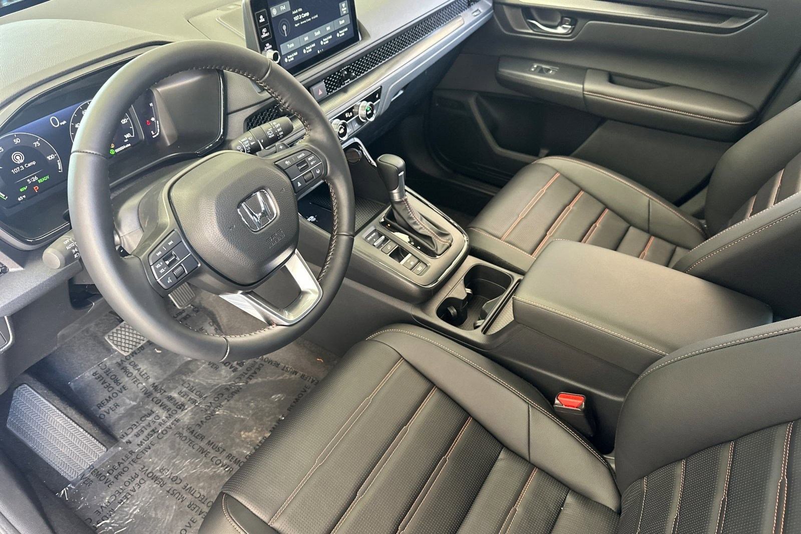 2026 Honda CR-V Hybrid Sport-L photo 4