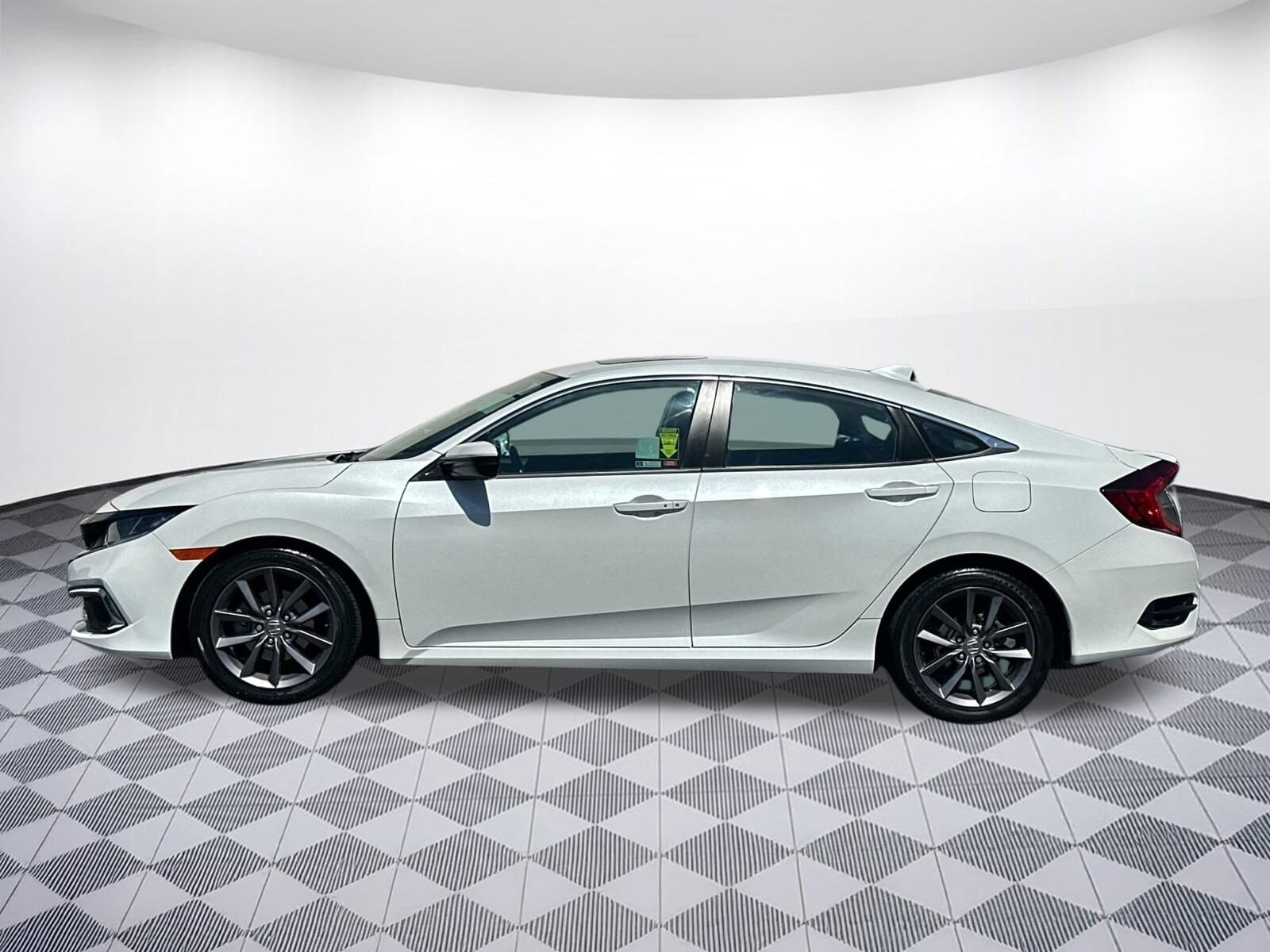 2024 Honda Civic Sport photo 2