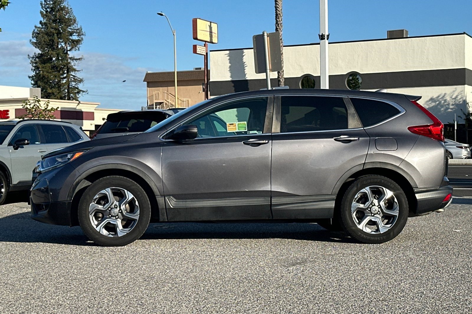 2018 Honda CR-V EX photo 2