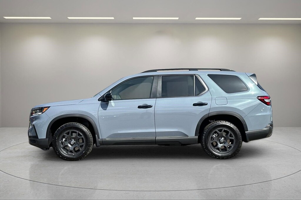 New 2025 Honda Pilot TrailSport SUV