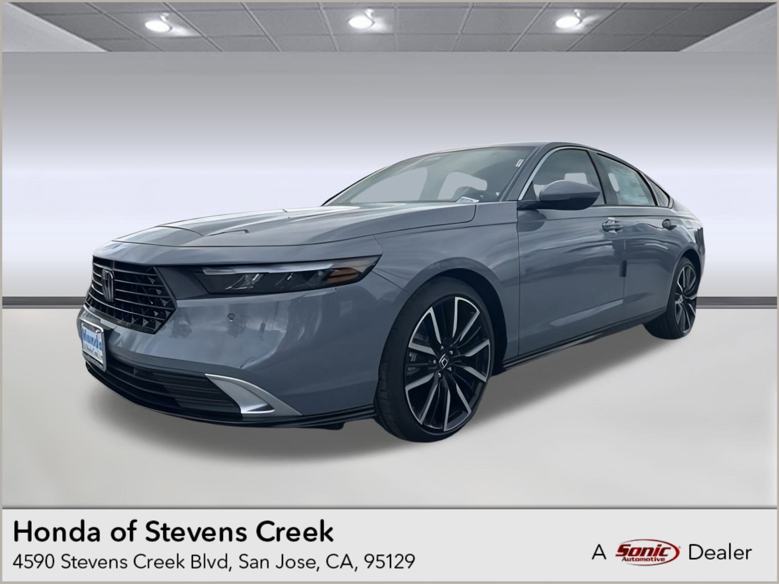 2025 Honda Accord Hybrid Touring's photo