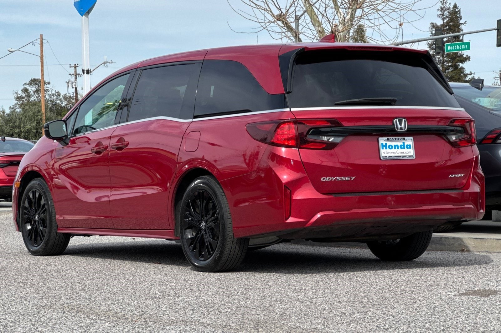 2025 Honda Odyssey Sport-L photo 2