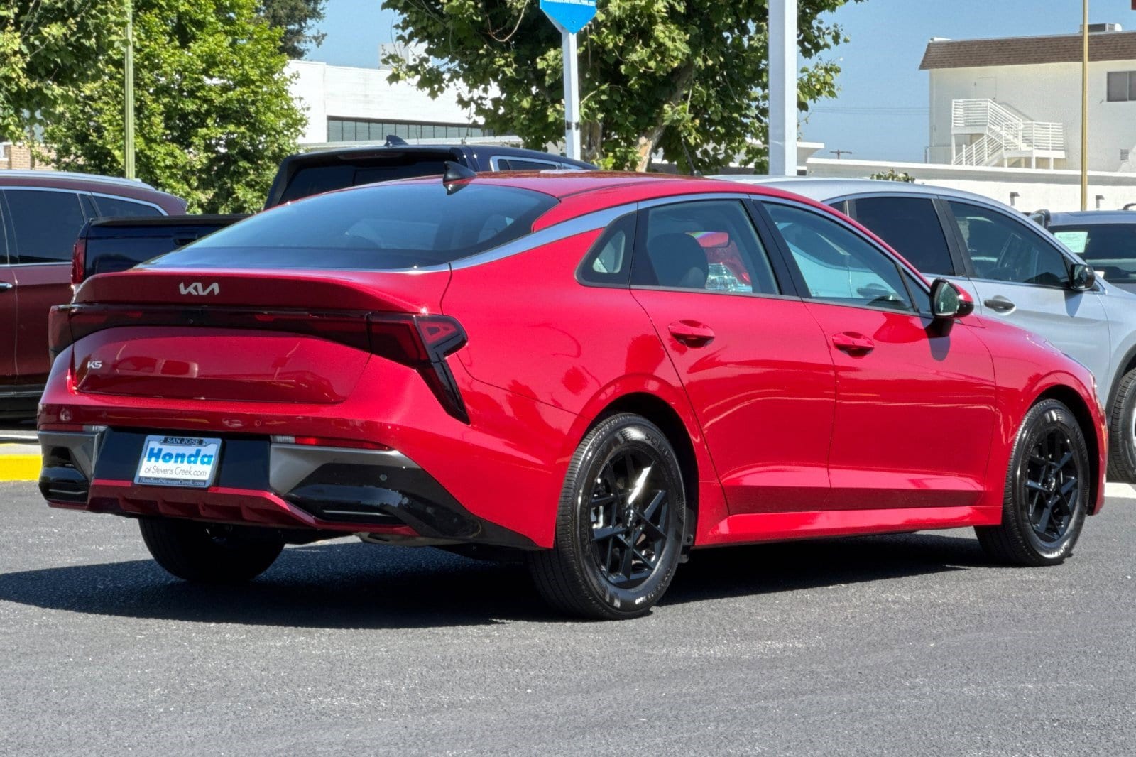 K5 LXS Sedan