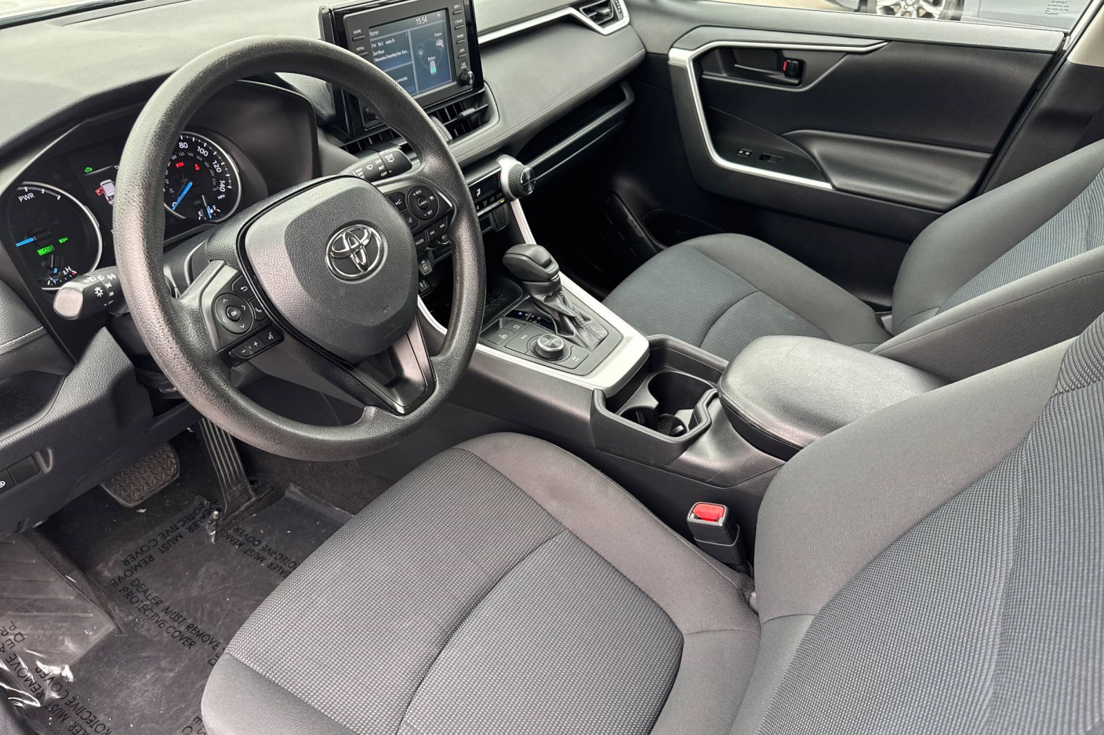 2019 Toyota RAV4 Hybrid LE photo 3
