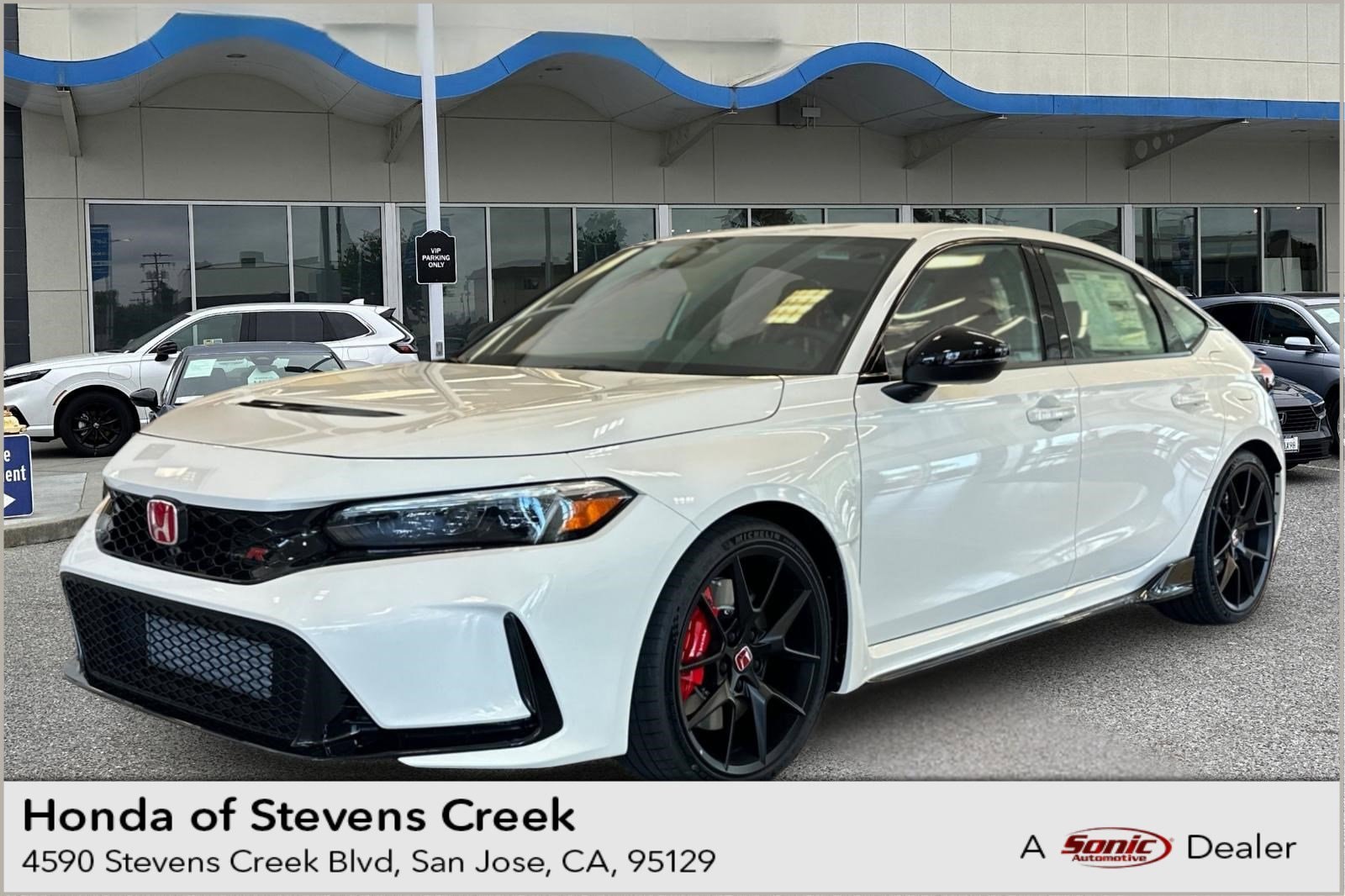 2025 Honda Civic Hatchback Type-R's photo