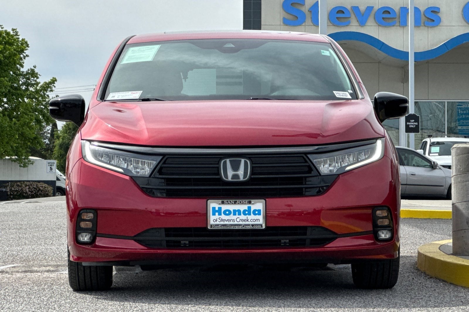 2023 Honda Odyssey Sport photo 4