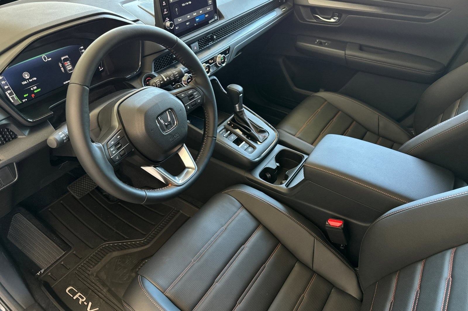 2026 Honda CR-V Hybrid Sport-L photo 4