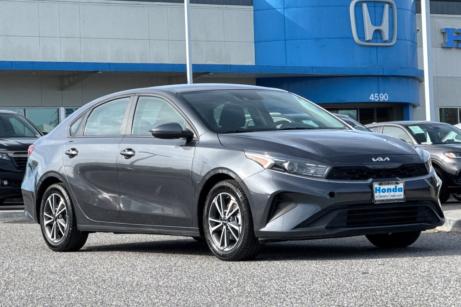 2022 Kia Forte LXS photo 5