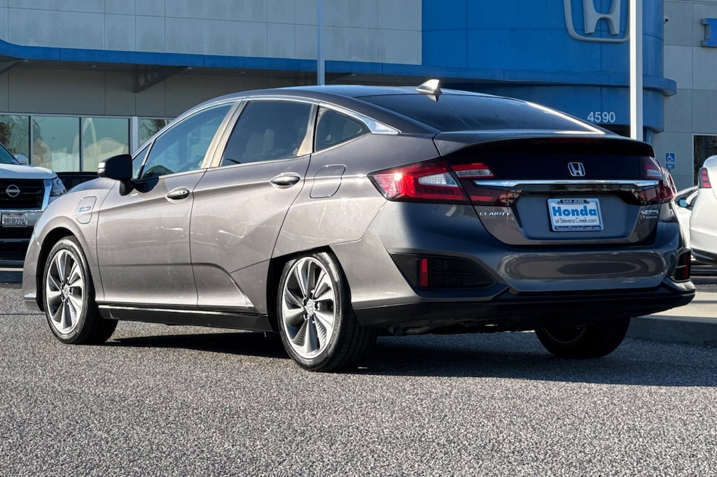 Used 2018 Honda Clarity Plug-In Hybrid Touring Sedan