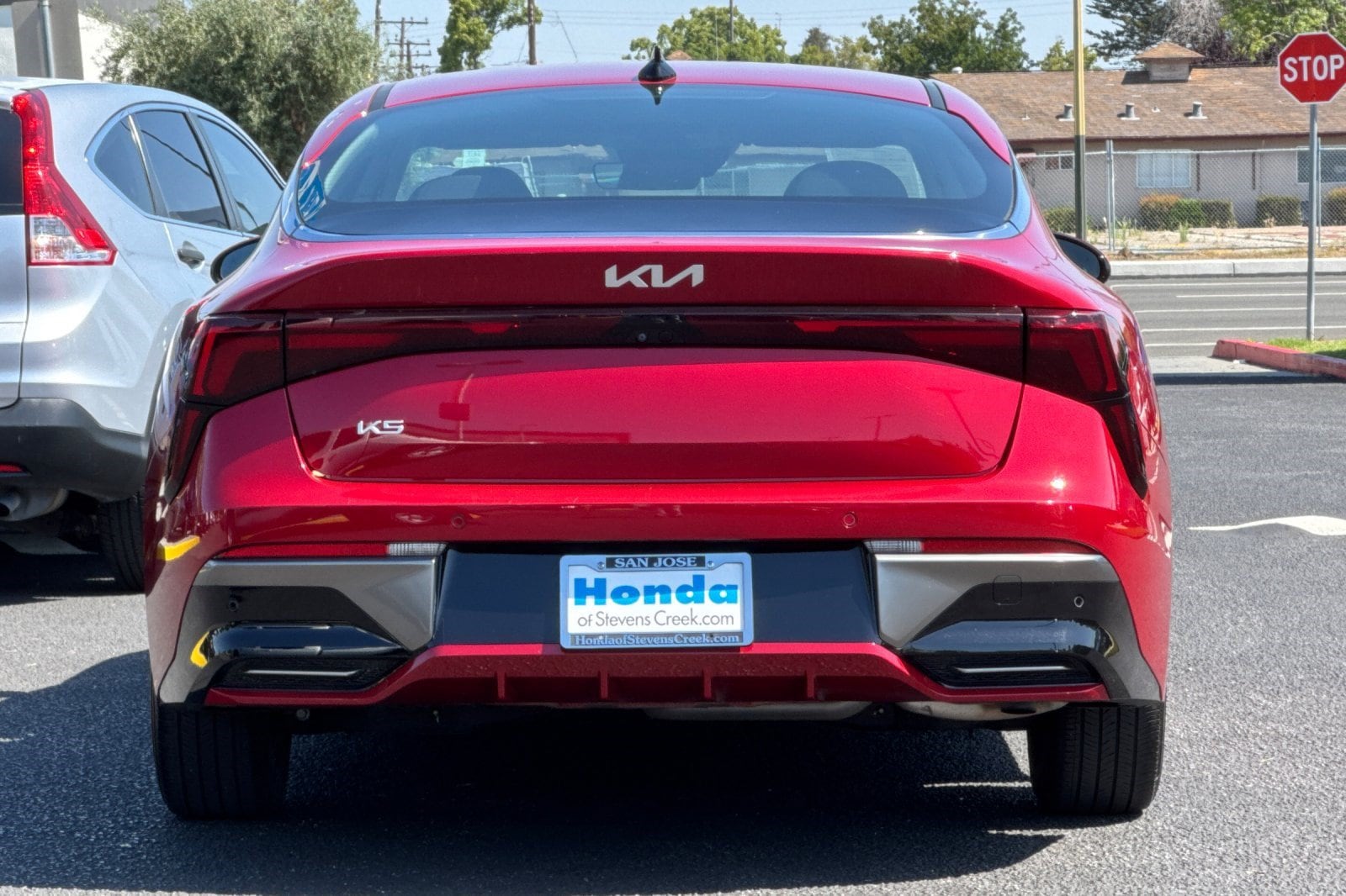 2025 Kia K5 LXS - Photo 9