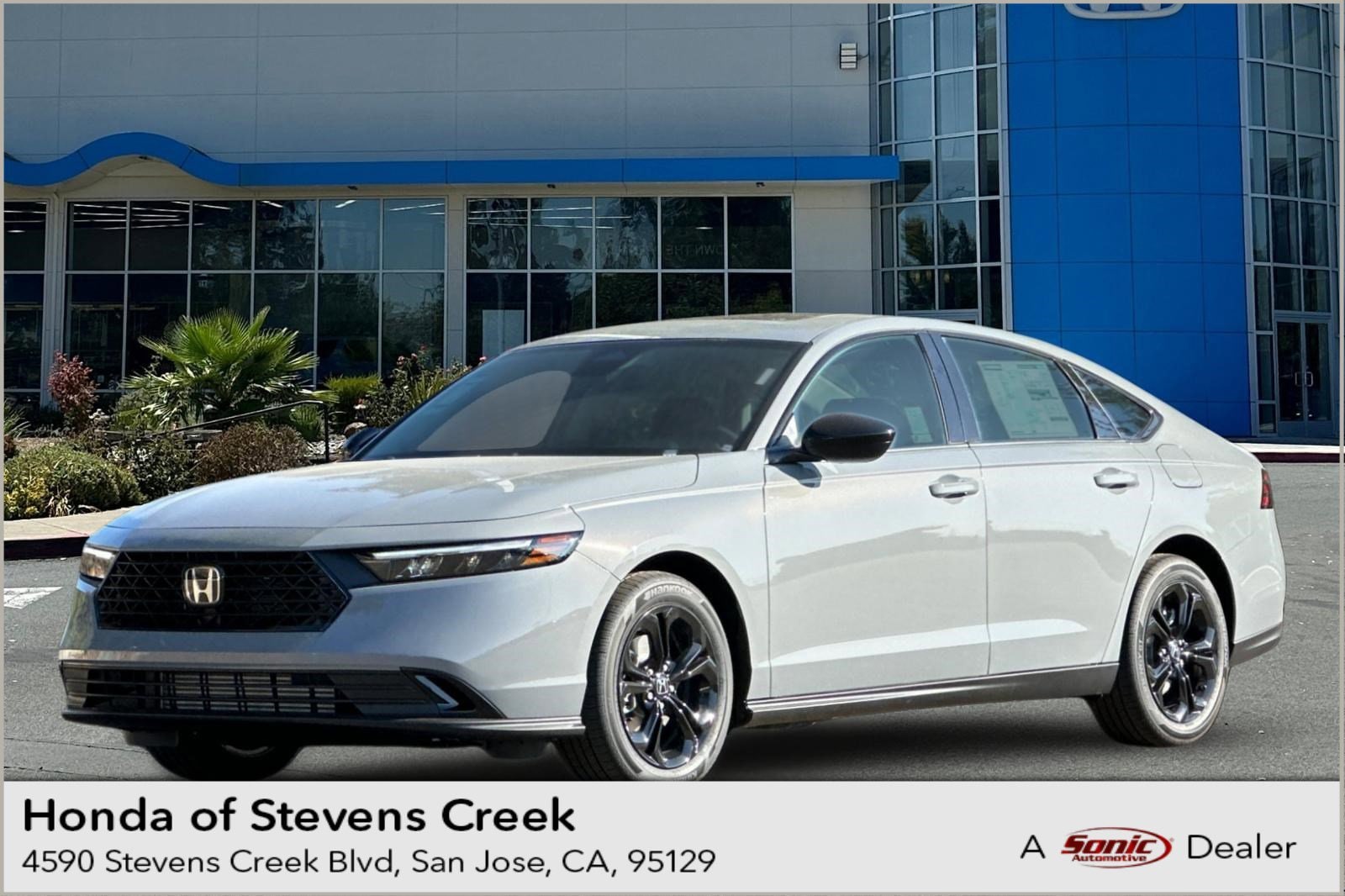 2025 Honda Accord SE's photo