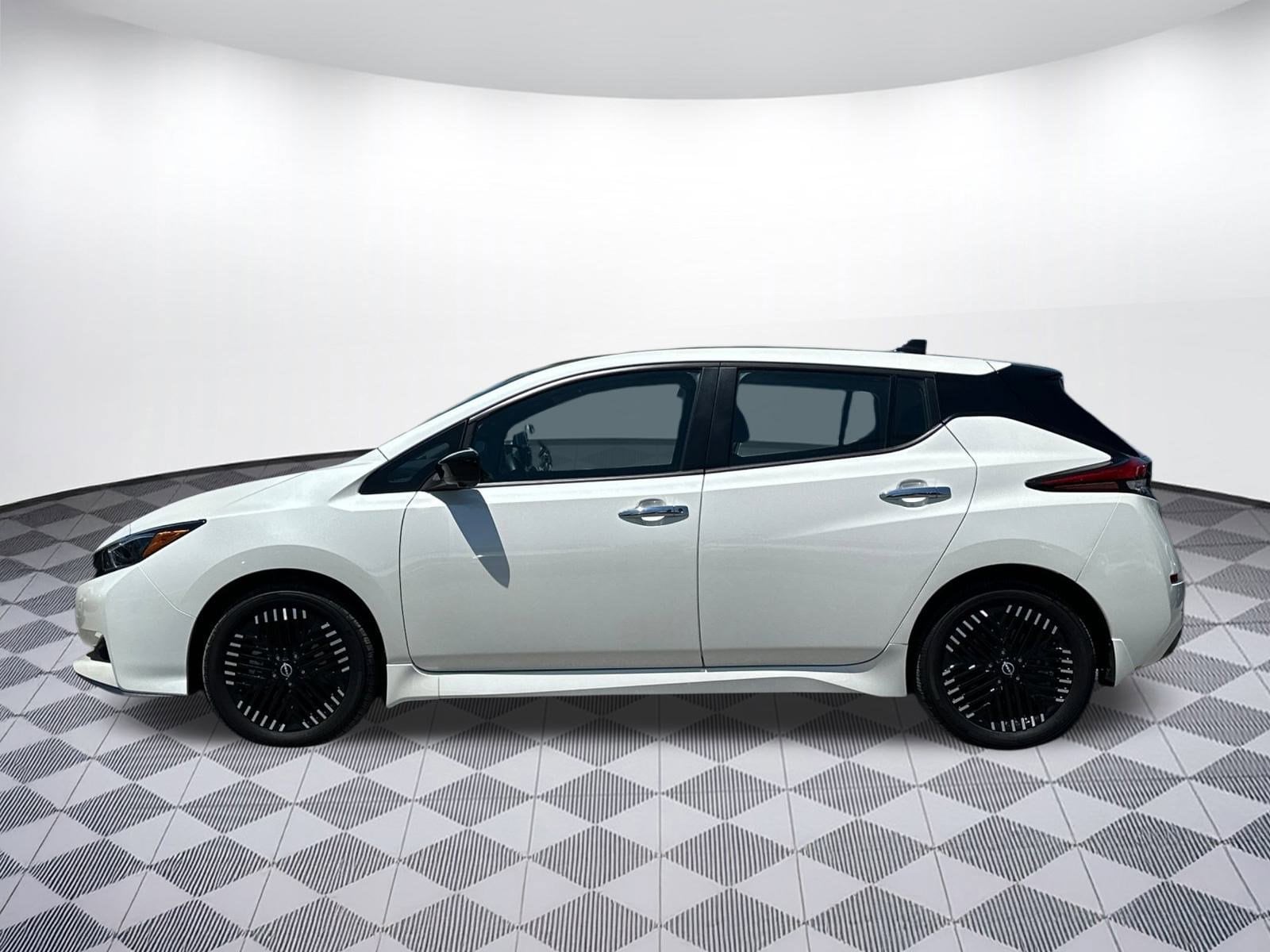 Used 2024 Nissan LEAF SV PLUS with VIN 1N4CZ1CV9RC553957 for sale in Charlotte, NC