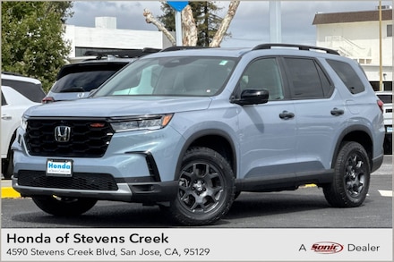 2025 Honda Pilot TrailSport SUV