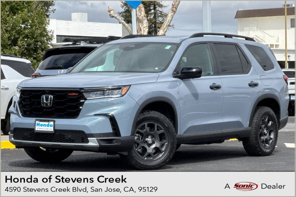 Certified 2025 Honda Pilot TrailSport SUV