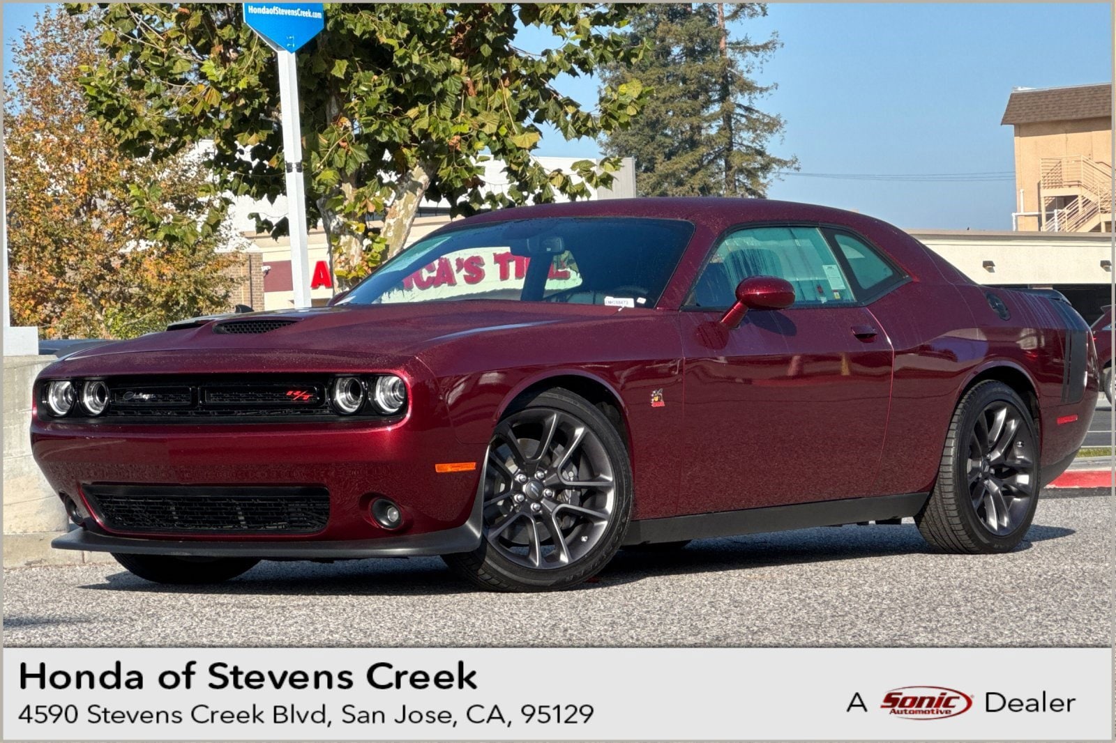 2022 Dodge Challenger R/T's photo