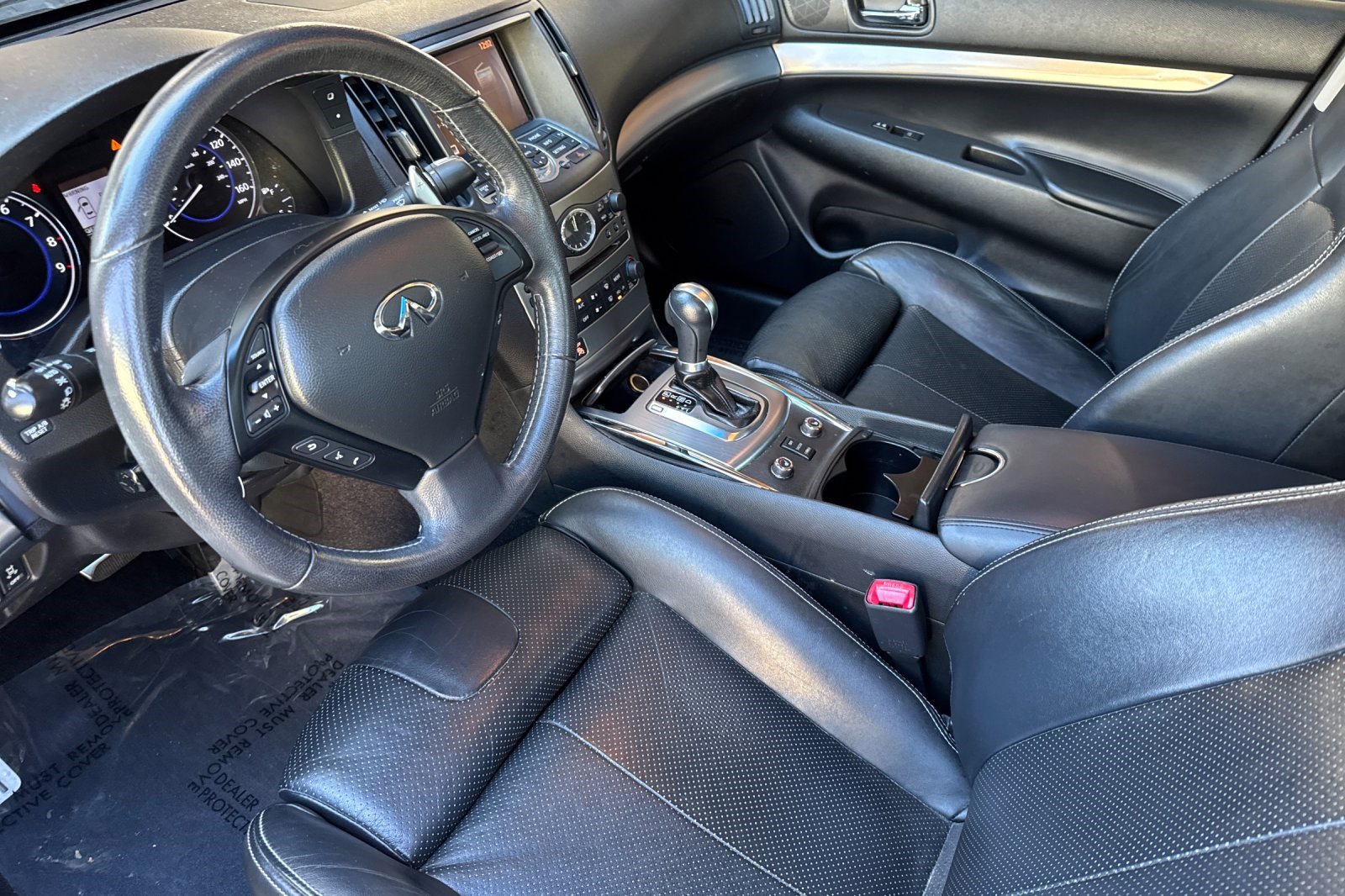 2012 Infiniti G37 photo 4