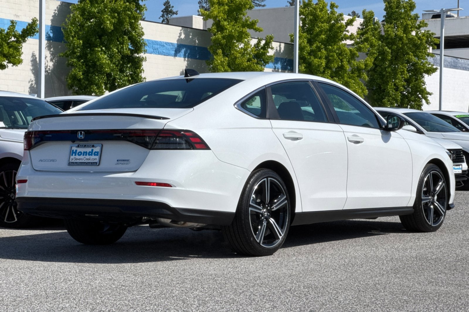 2025 Honda Accord Hybrid Sport photo 3