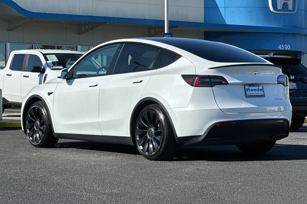 Used 2022 Tesla Model Y Performance SUV
