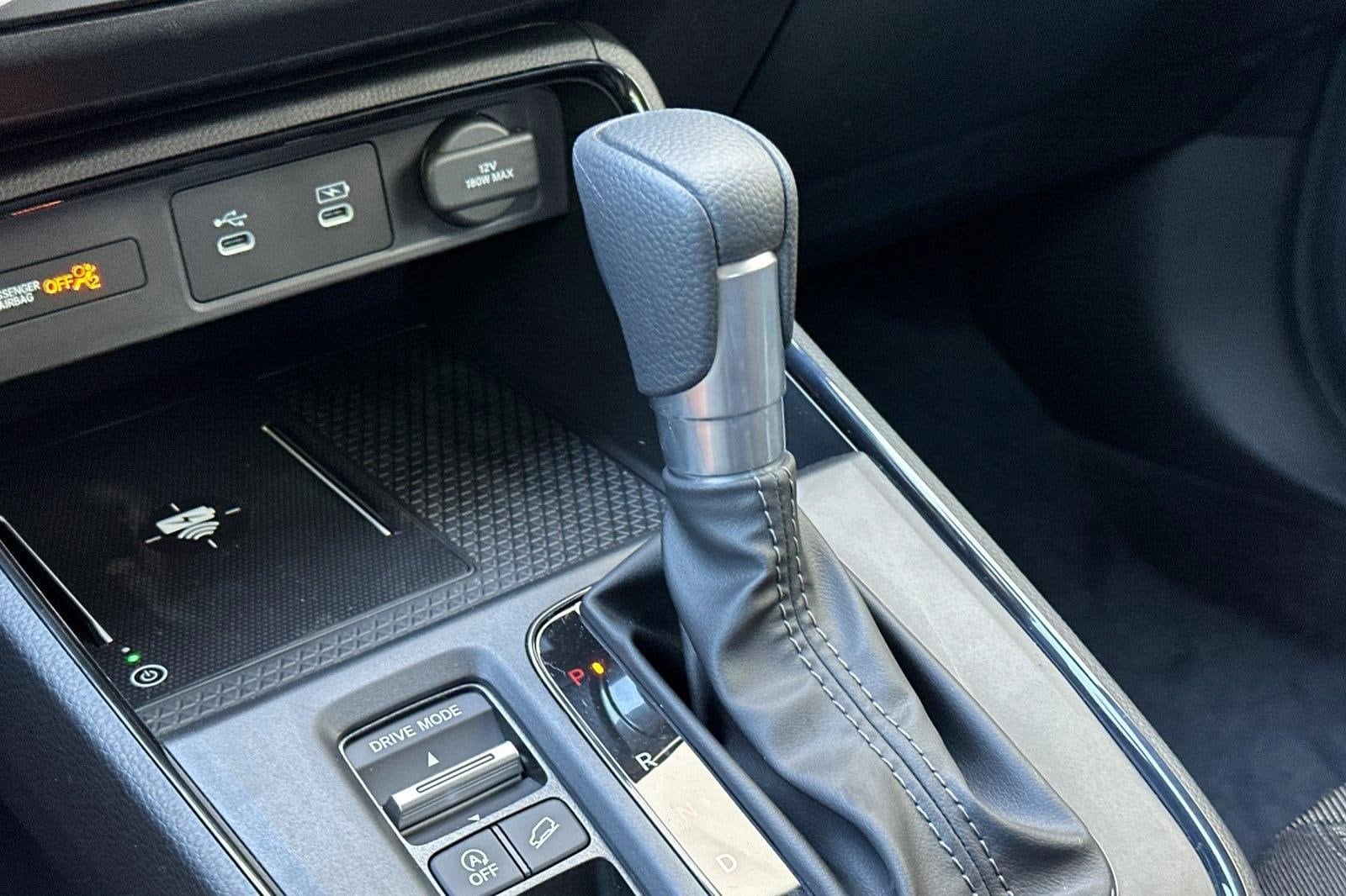 2026 Honda CR-V LX - Photo 17