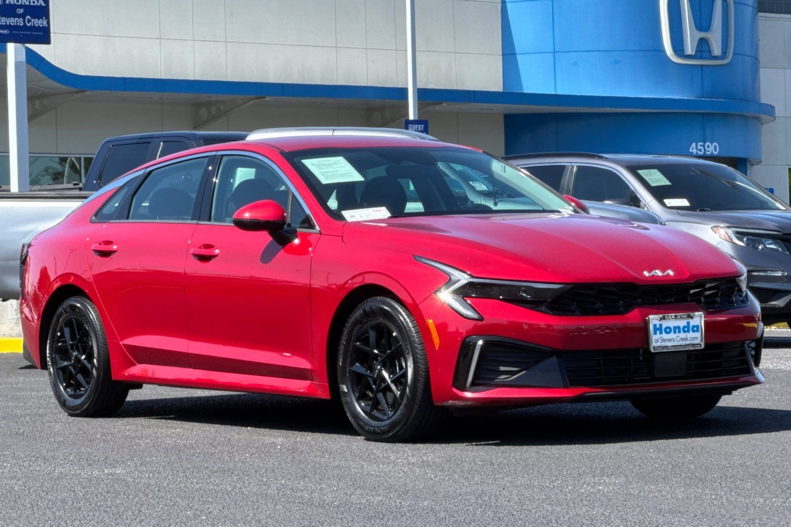 K5 LXS Sedan