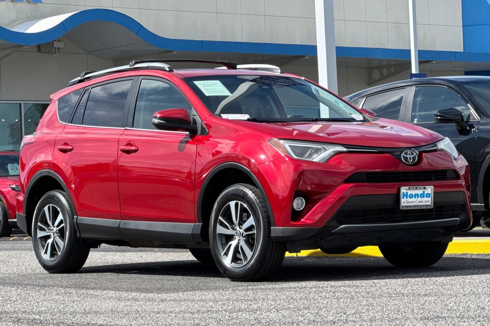 2017 Toyota RAV4 XLE photo 5