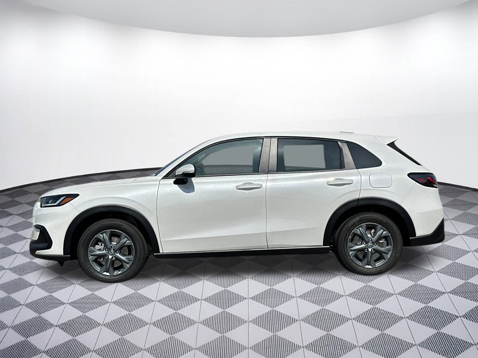 2026 Honda HR-V LX photo 2