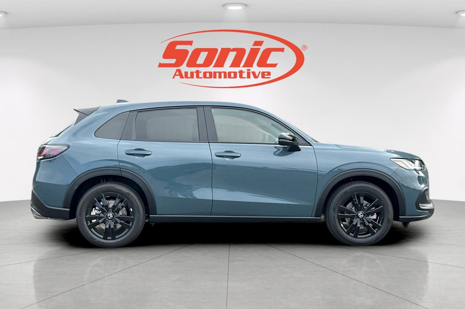 2026 Honda HR-V Sport photo 3