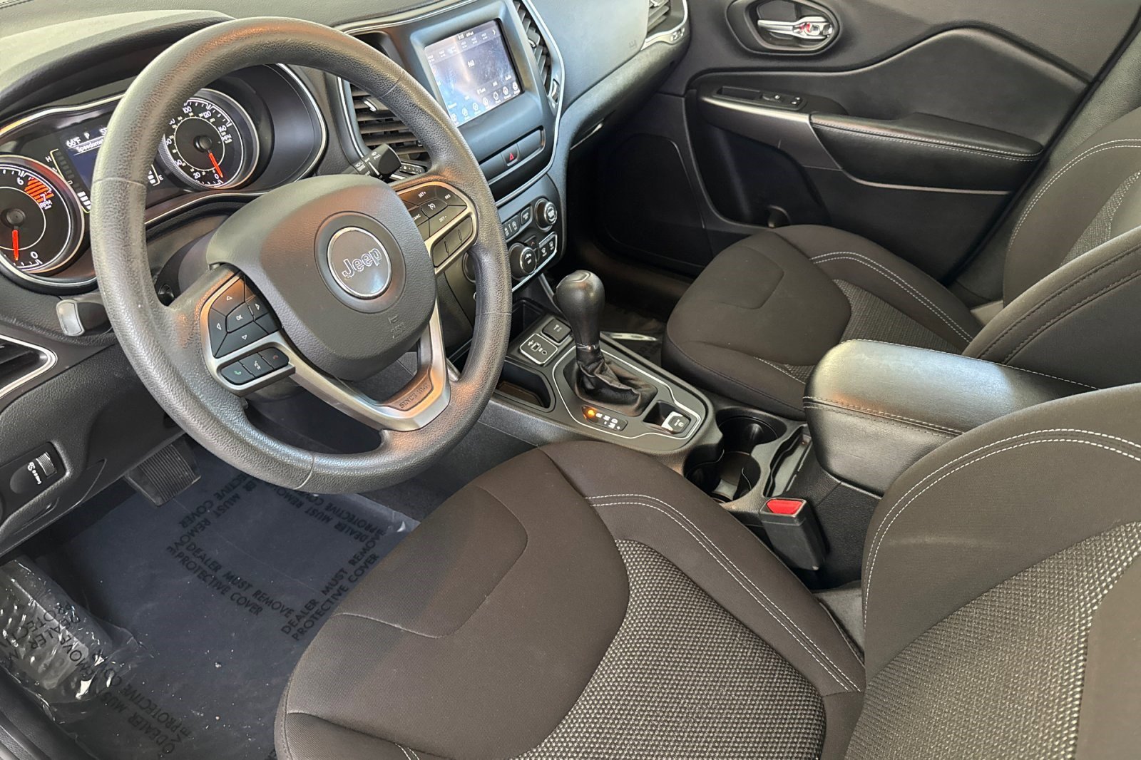 2019 Jeep Cherokee Latitude photo 4