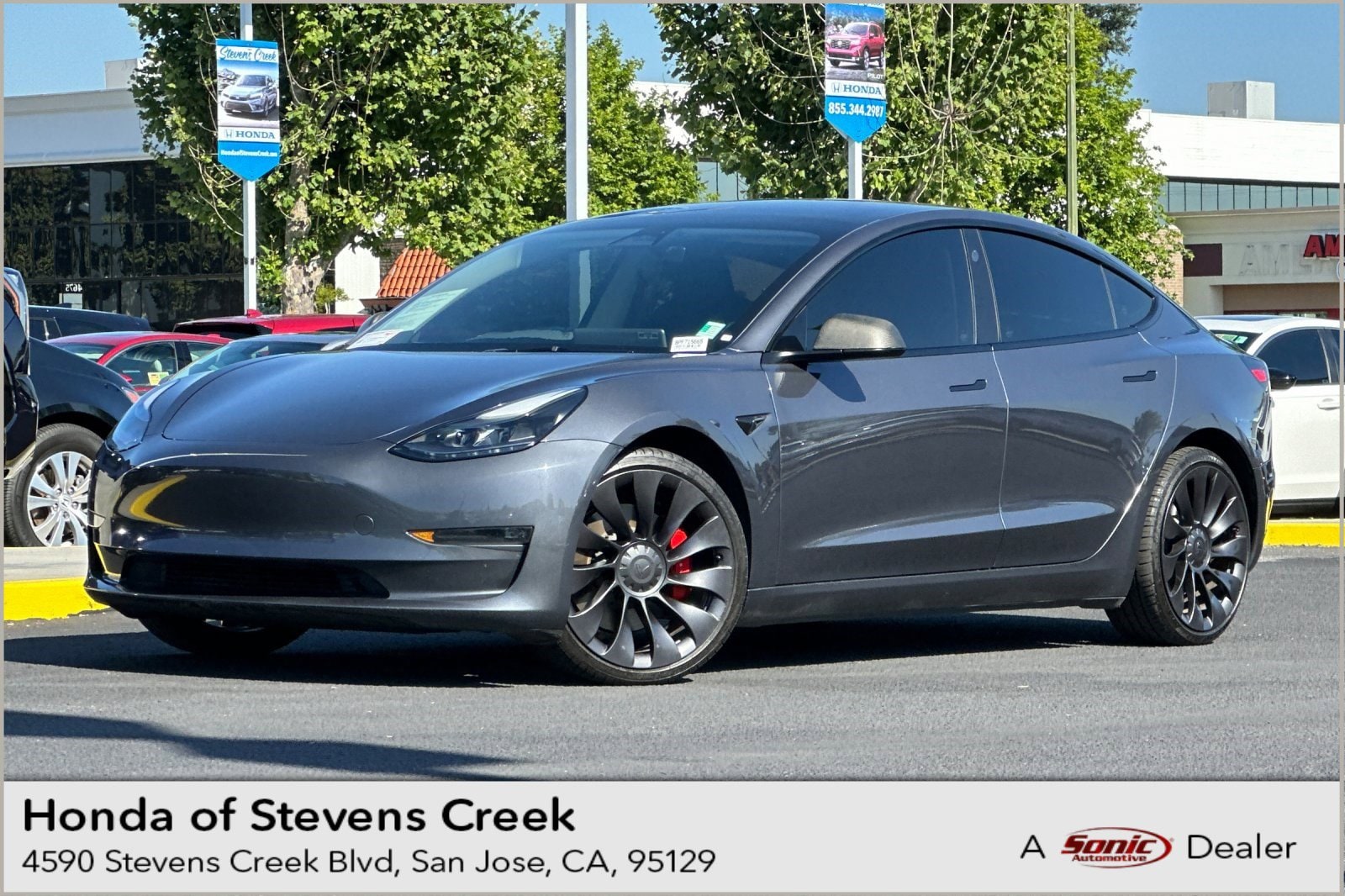 2023 Tesla Model 3 Performance's photo
