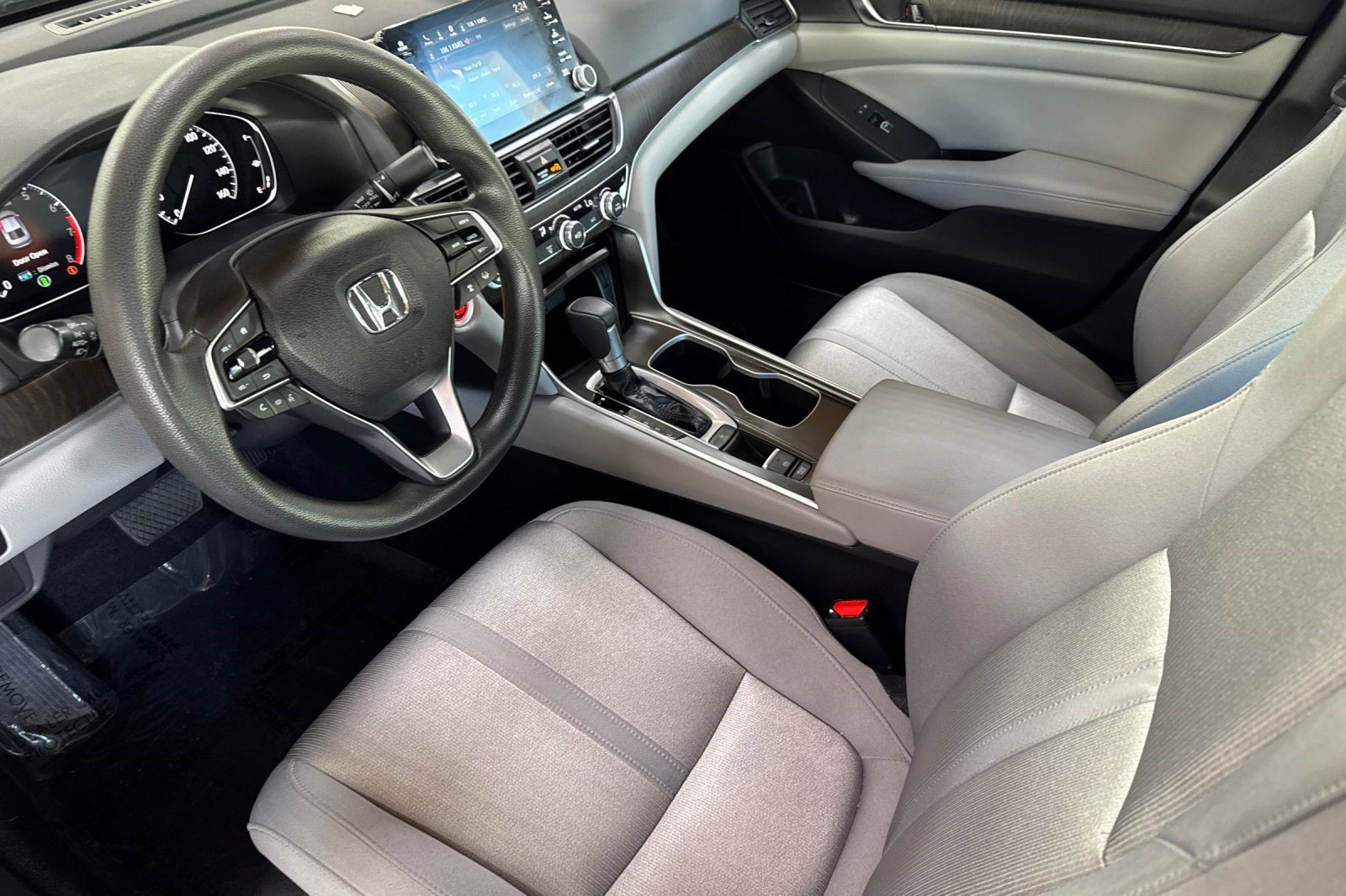 2018 Honda Accord EX photo 4