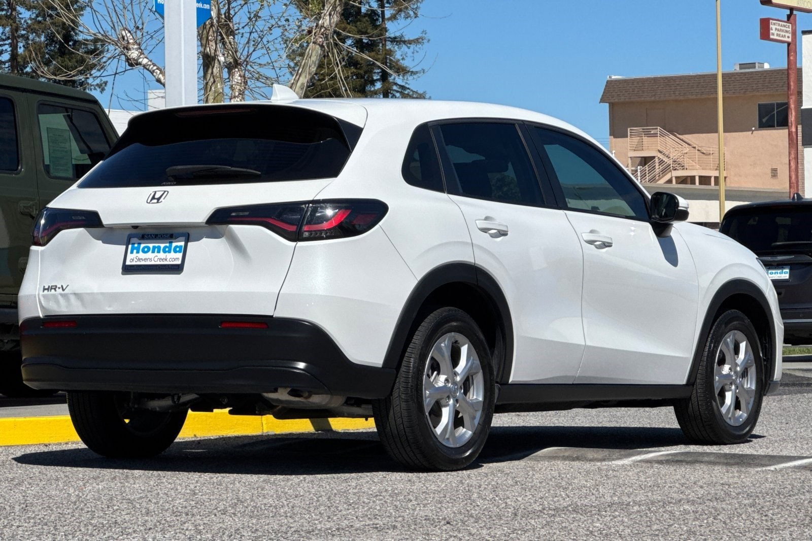 2023 Honda HR-V LX AWD photo 3