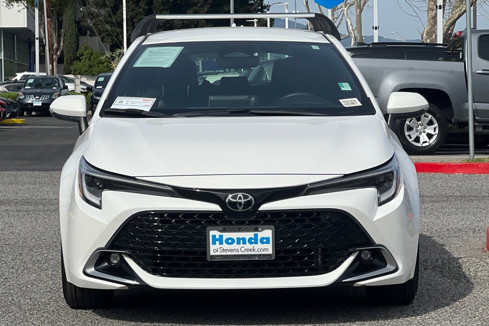 2024 Toyota Corolla Hatchback XSE photo 4