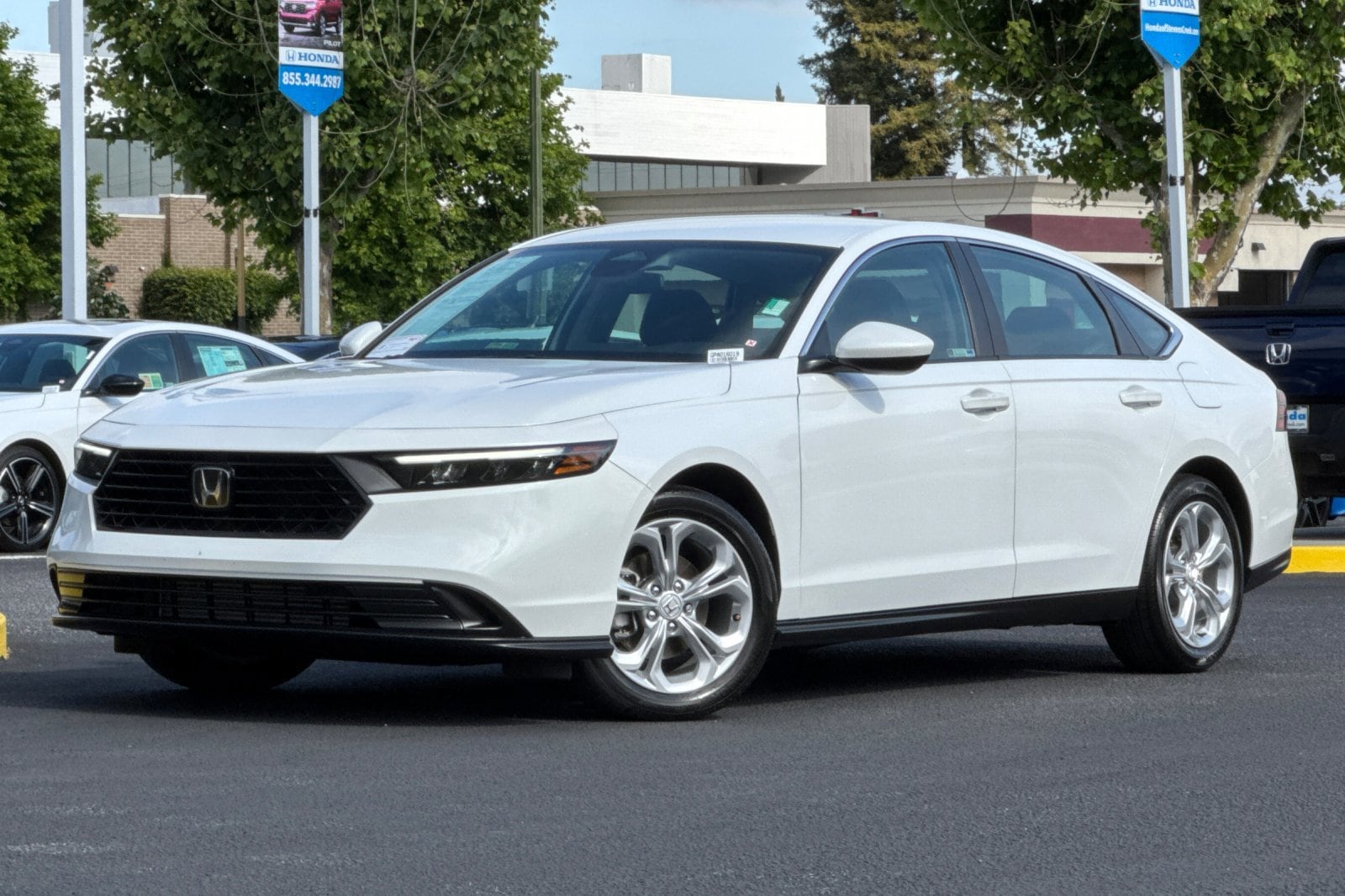 2023 Honda Accord 1.5T LX CVT's photo