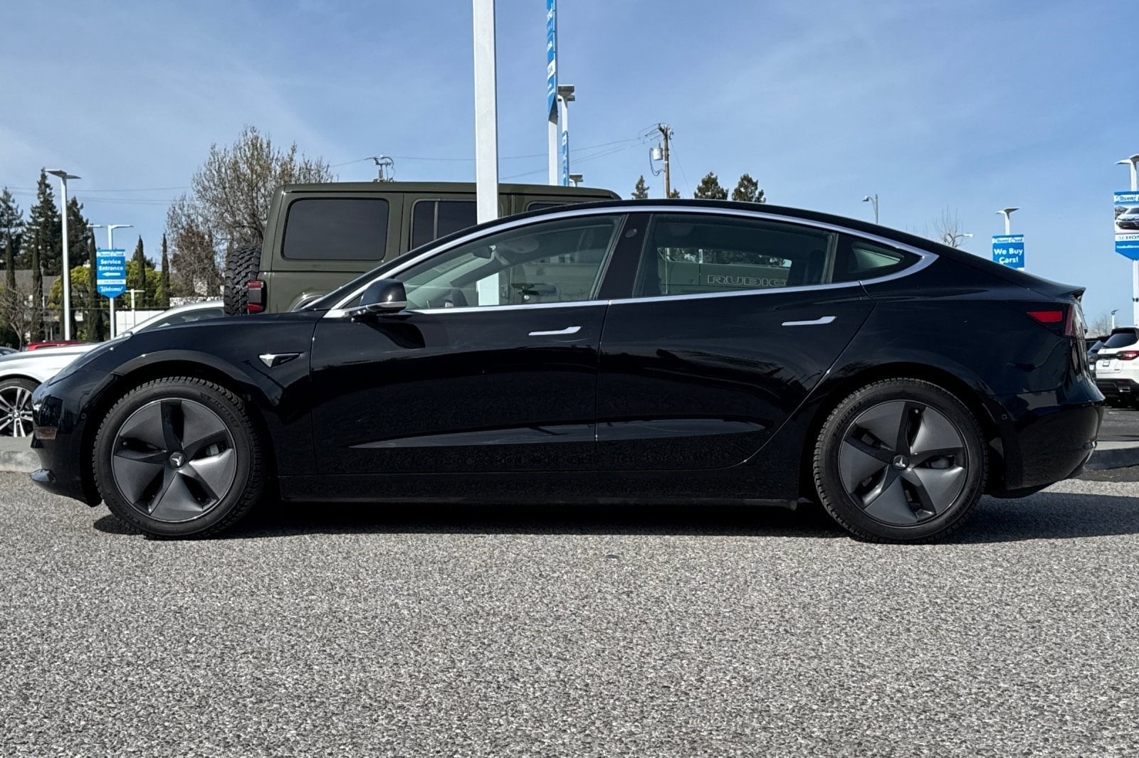 Used 2019 Tesla Model 3 Mid Range with VIN 5YJ3E1EA5KF193319 for sale in San Jose, CA
