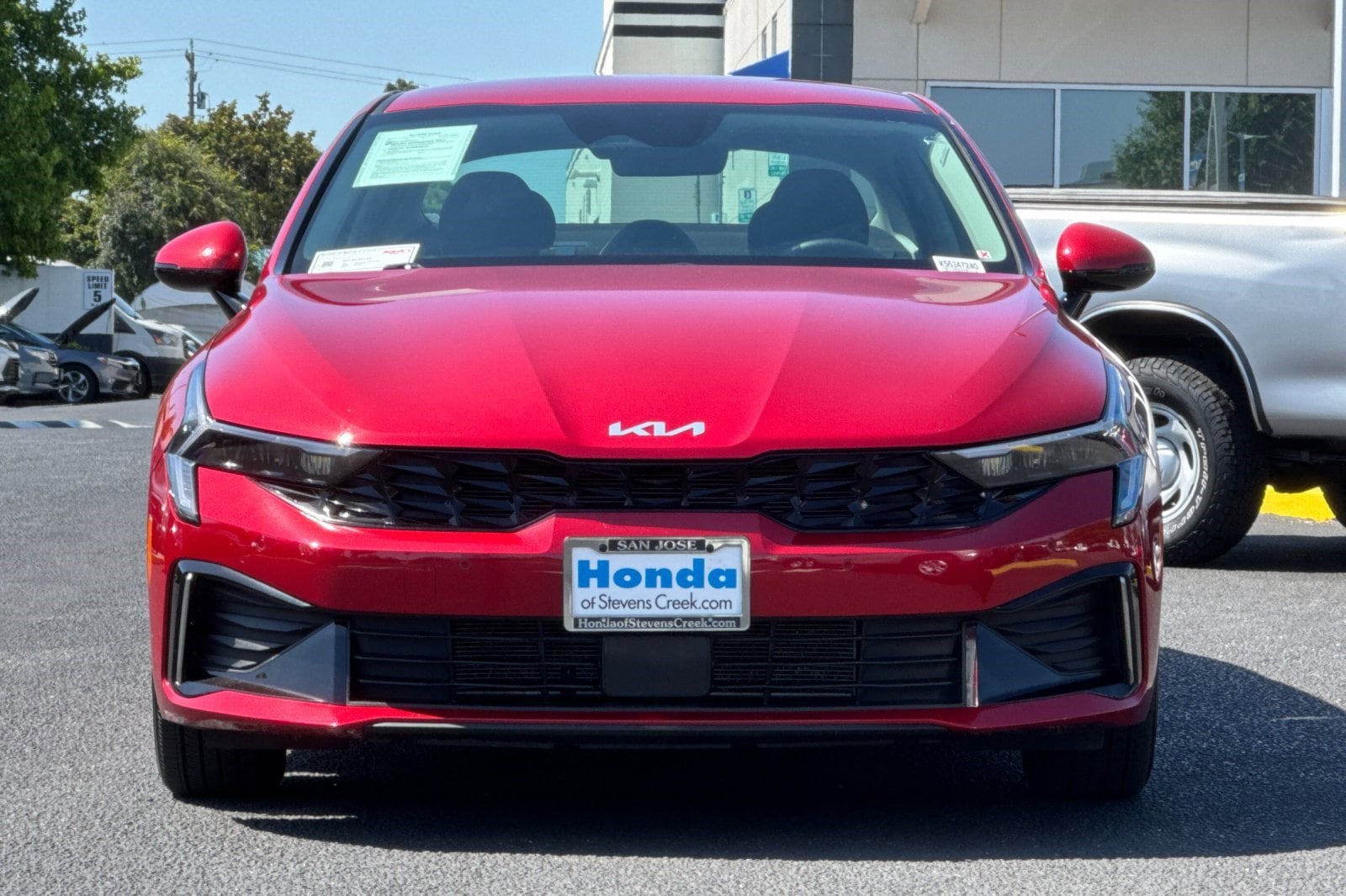 K5 LXS Sedan