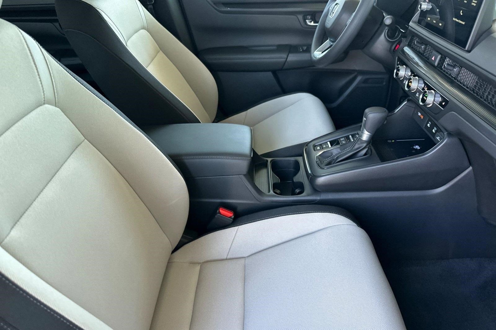 2026 Honda CR-V EX - Photo 24